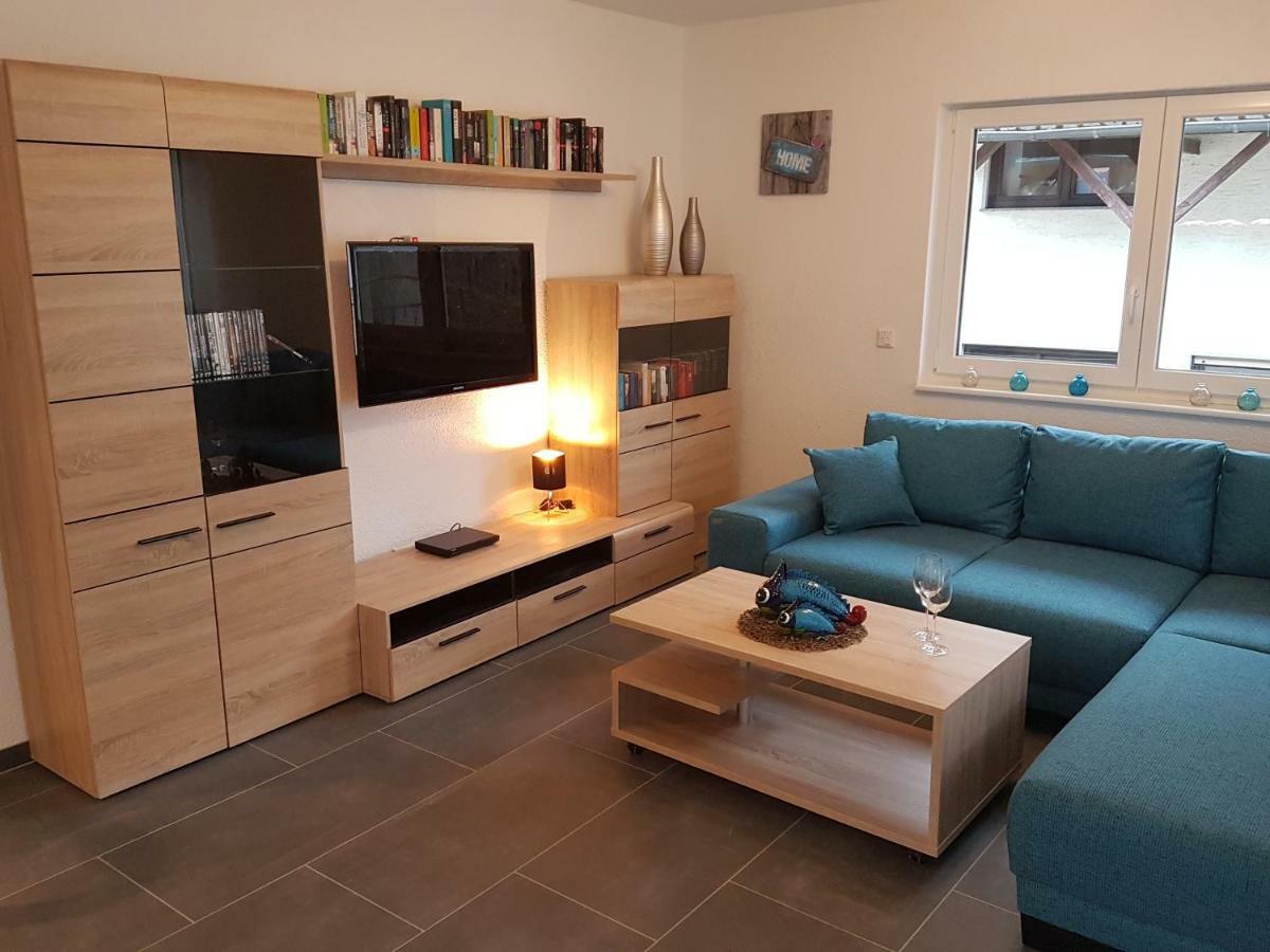 Ferienwohnung Moritz Sankt Aldegund Ngoại thất bức ảnh